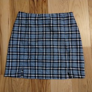 Love On a Hanger Adorable Blue & White Plaid Mini Skirt Women's Size Small